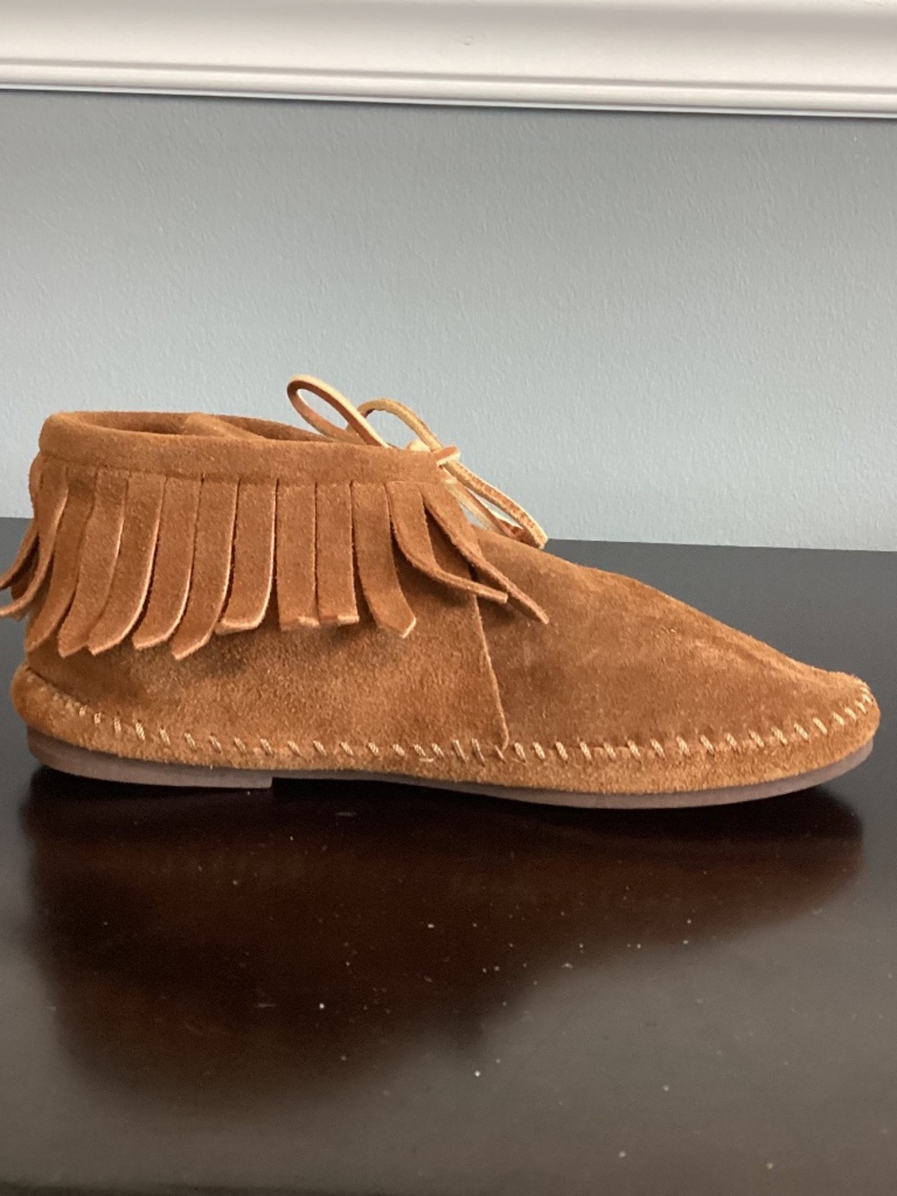 Brown Minnetonka moccasins Size 7